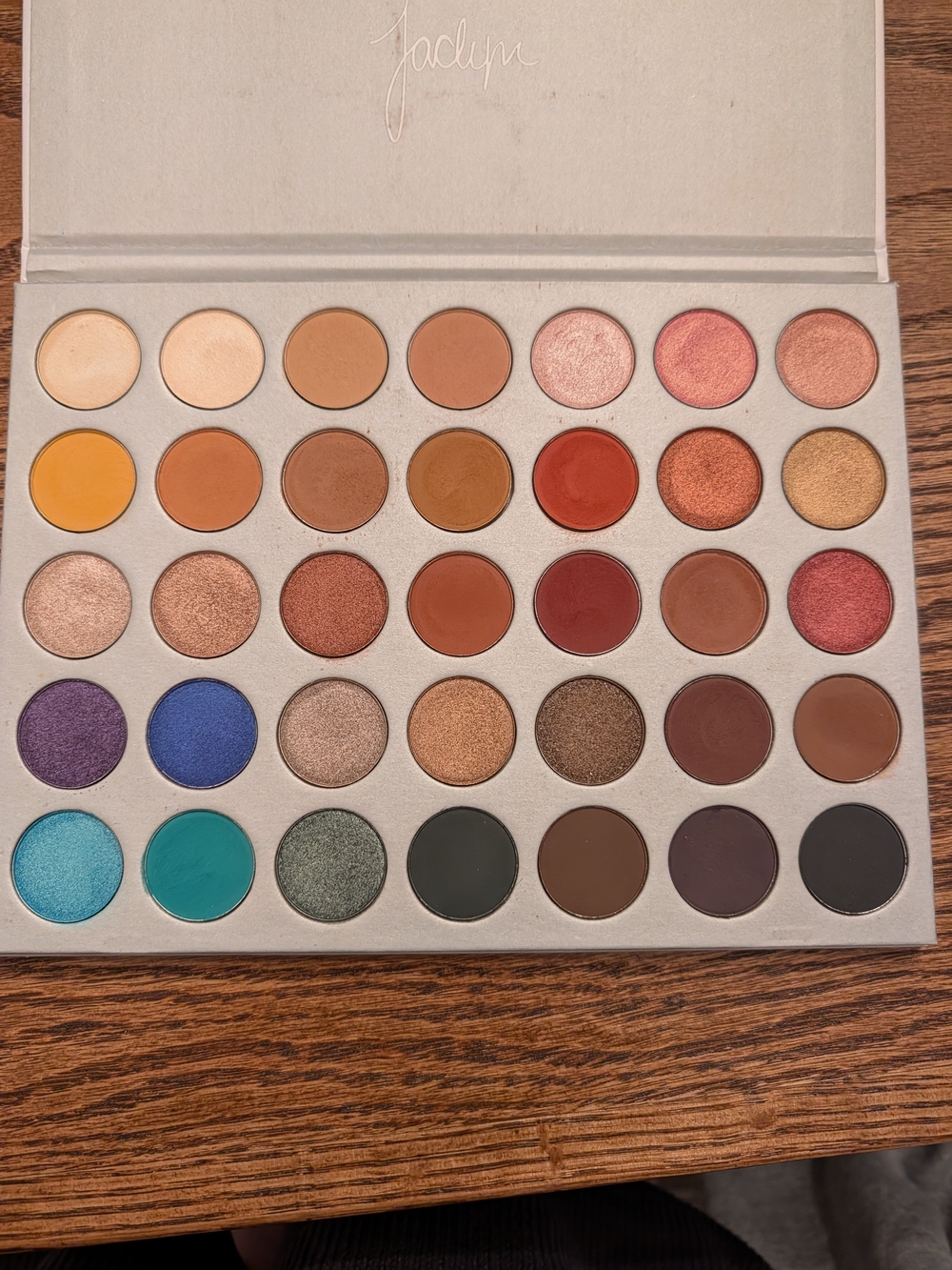 Morphe And Jaclyn Hill Eyeshadow Palette – Multi-Color